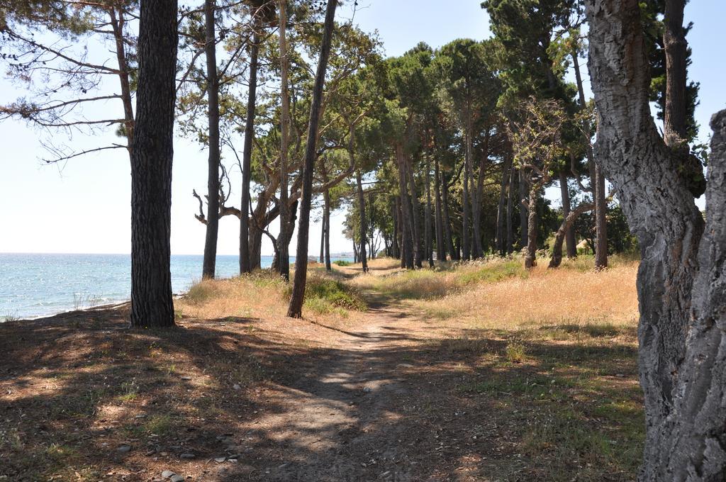 Sole E Mare Aparthotel Santa-Maria-Poggio  Eksteriør bilde