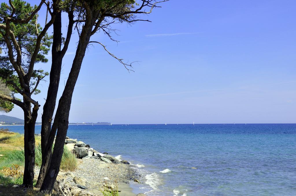Sole E Mare Aparthotel Santa-Maria-Poggio  Eksteriør bilde