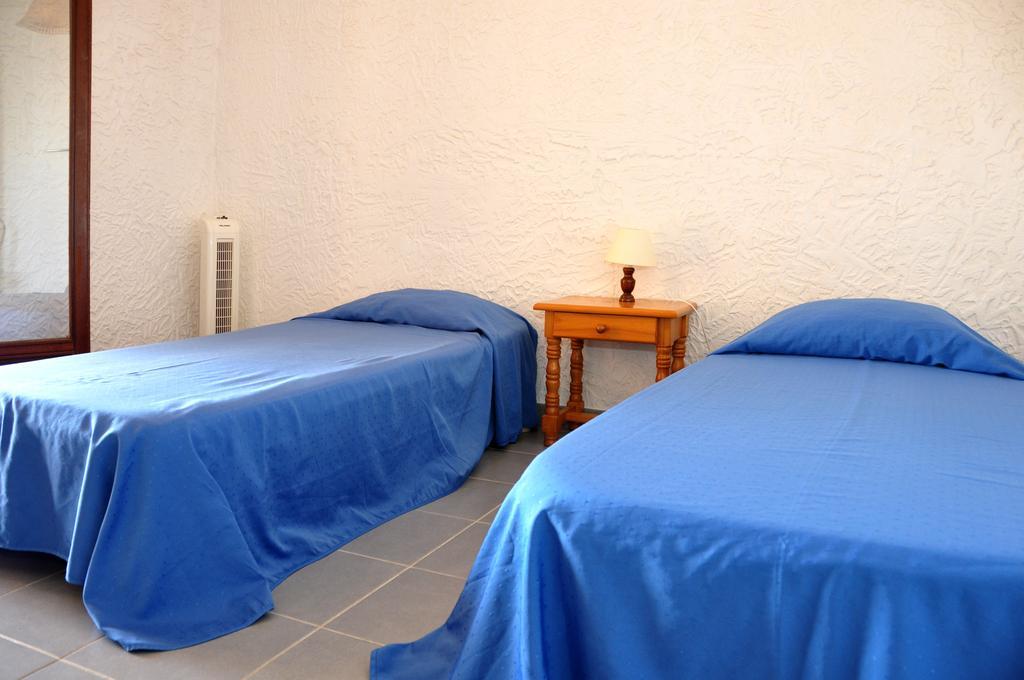 Sole E Mare Aparthotel Santa-Maria-Poggio  Rom bilde