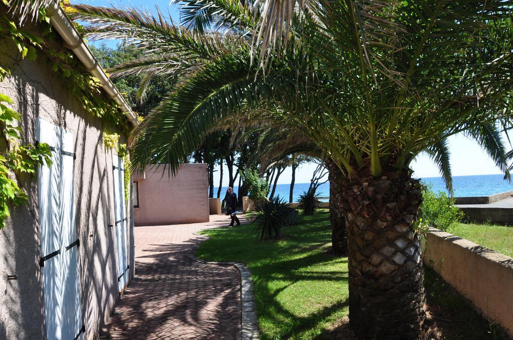 Sole E Mare Aparthotel Santa-Maria-Poggio  Eksteriør bilde