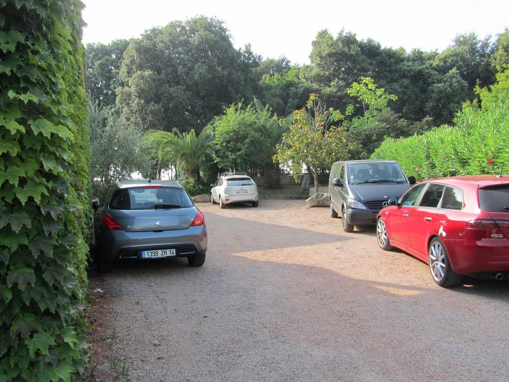 Sole E Mare Aparthotel Santa-Maria-Poggio  Eksteriør bilde