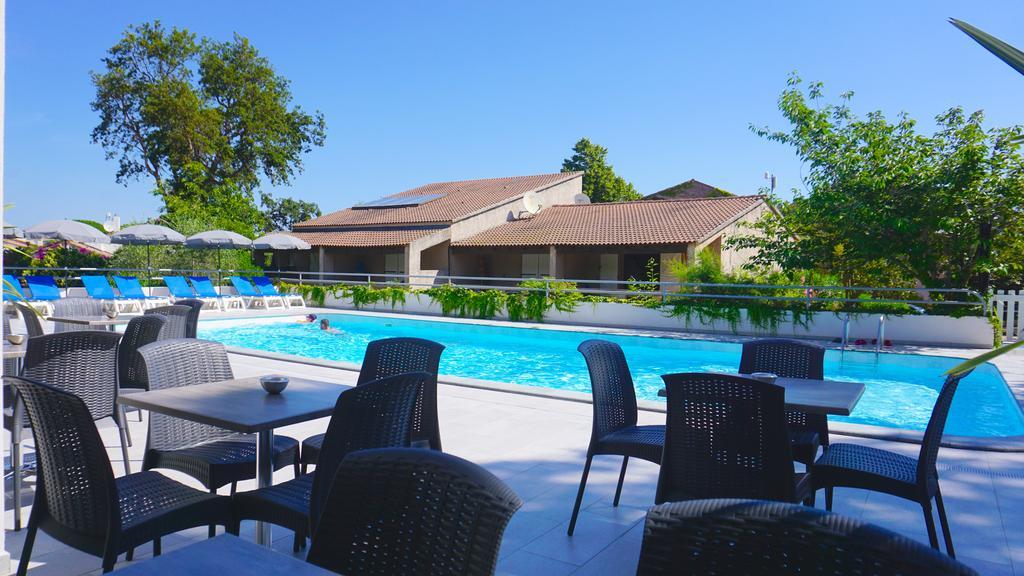 Sole E Mare Aparthotel Santa-Maria-Poggio  Eksteriør bilde